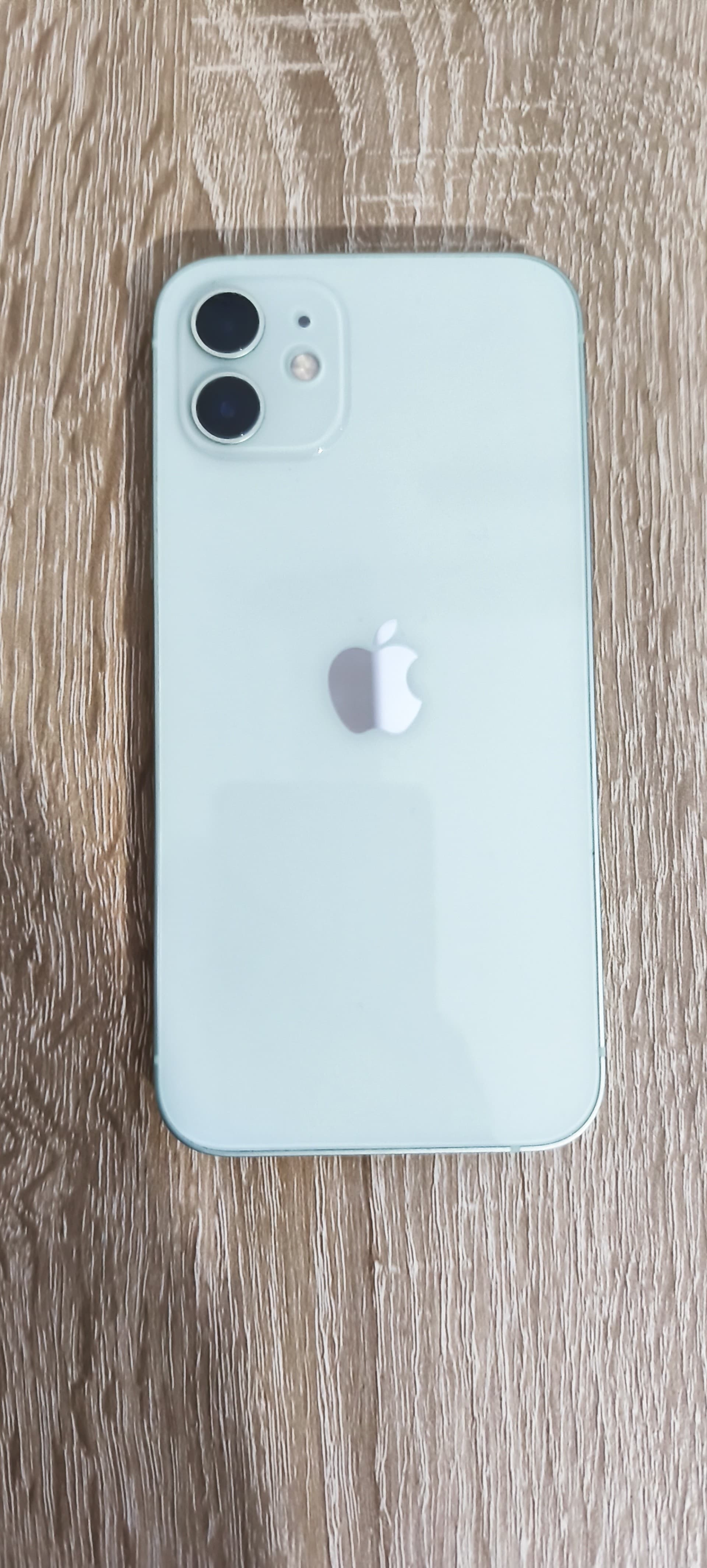 Apple iPhone 12 64GB Green