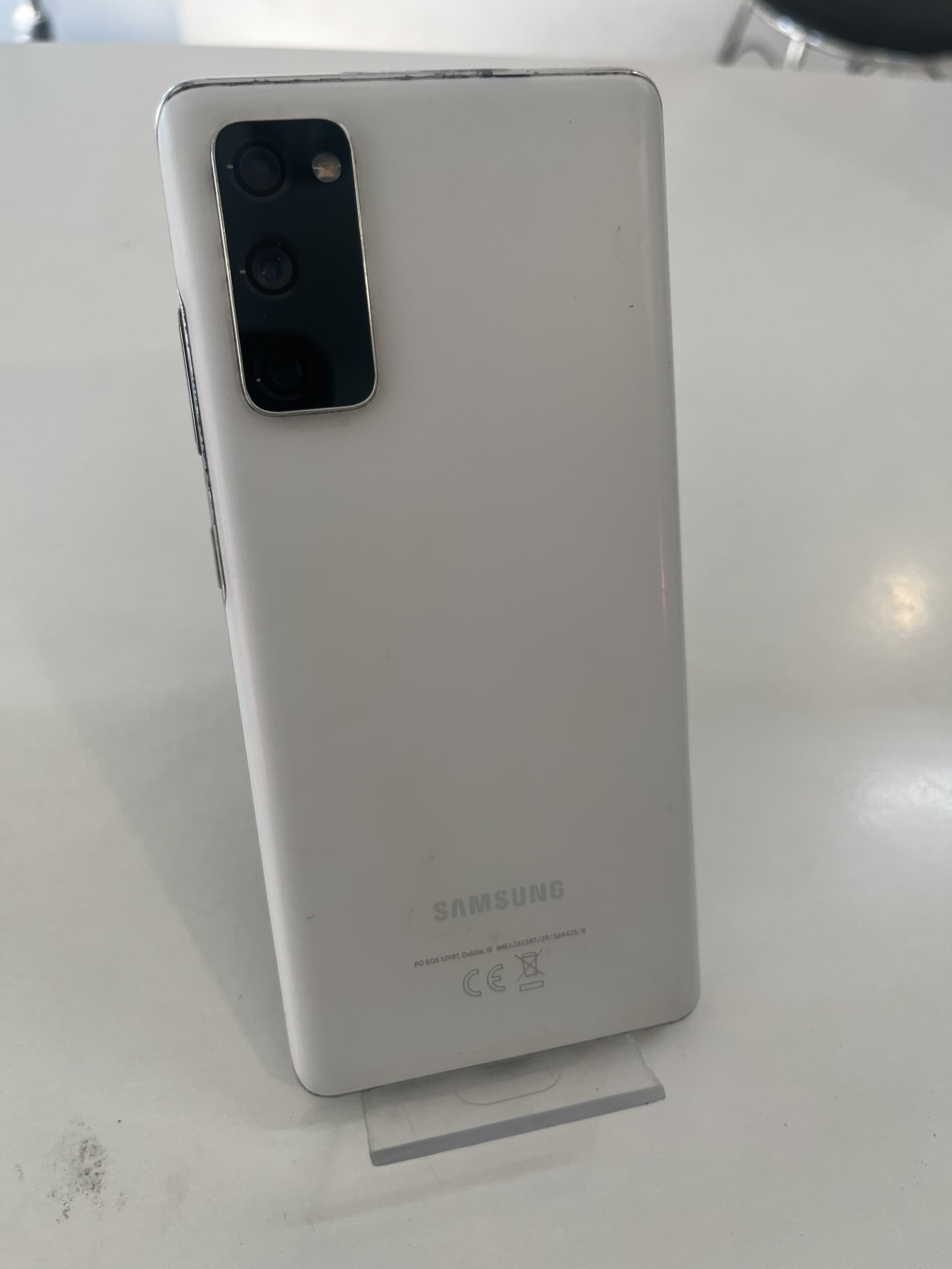 Samsung Galaxy S20 FE 128GB Cloud White